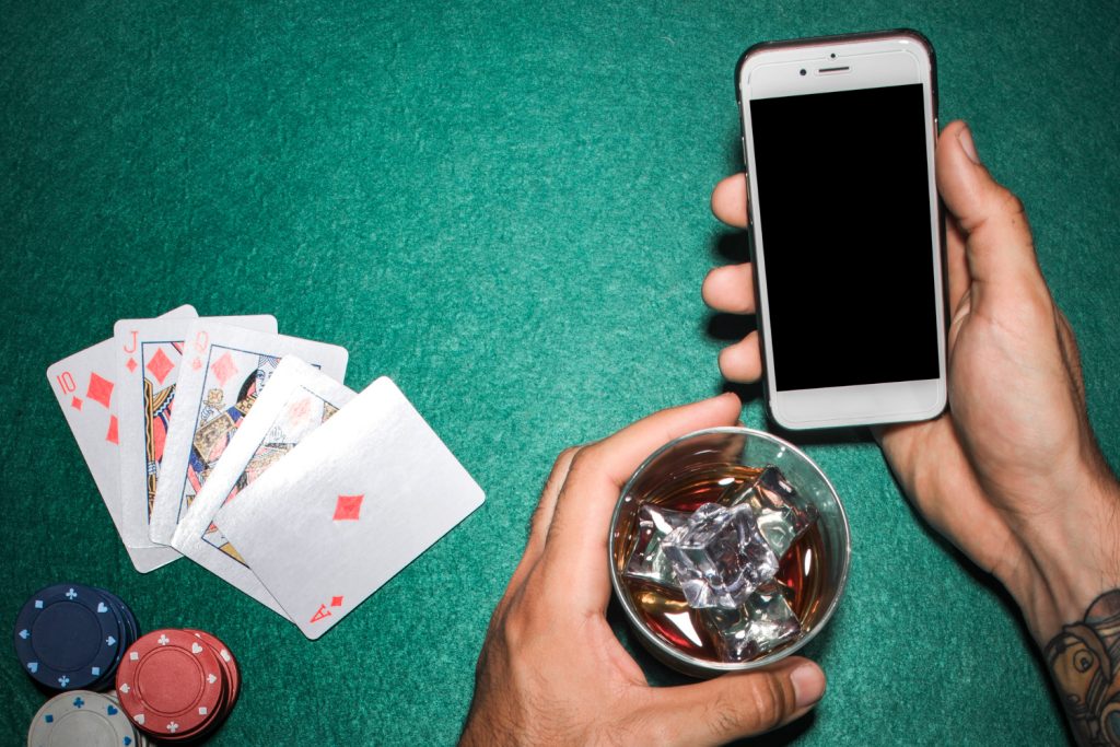 Discover the Best Ways to Play Online Casinos For Maximum Gains